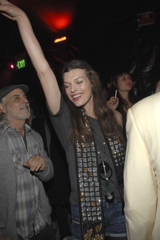 Milla Jovovich Fotoğrafı