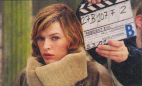 Milla Jovovich Fotoğrafı