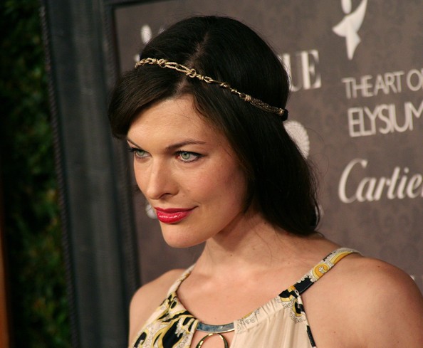 Milla Jovovich Fotoğrafı