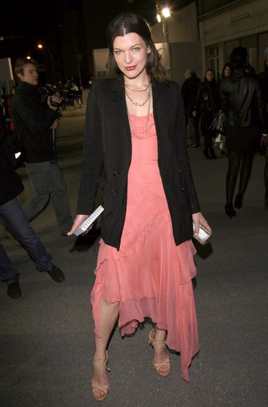 Milla Jovovich Fotoğrafı