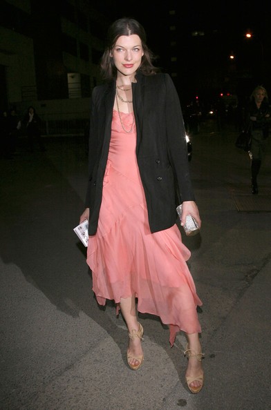 Milla Jovovich Fotoğrafı