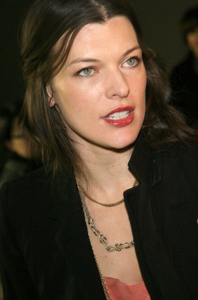 Milla Jovovich Fotoğrafı