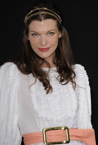 Milla Jovovich Fotoğrafı