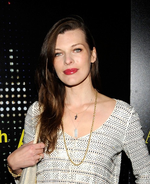 Milla Jovovich Fotoğrafı