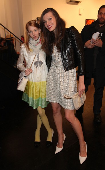 Milla Jovovich Fotoğrafı