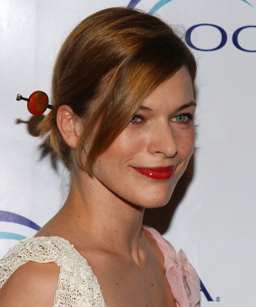 Milla Jovovich Fotoğrafı