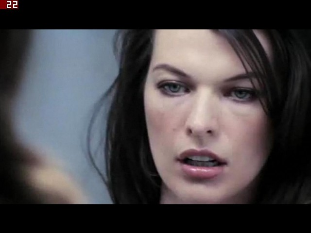 Milla Jovovich Fotoğrafı