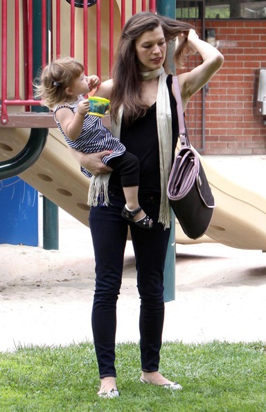 Milla Jovovich Fotoğrafı