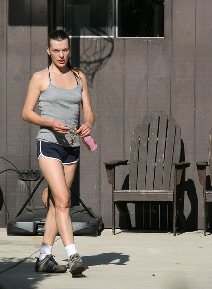 Milla Jovovich Fotoğrafı