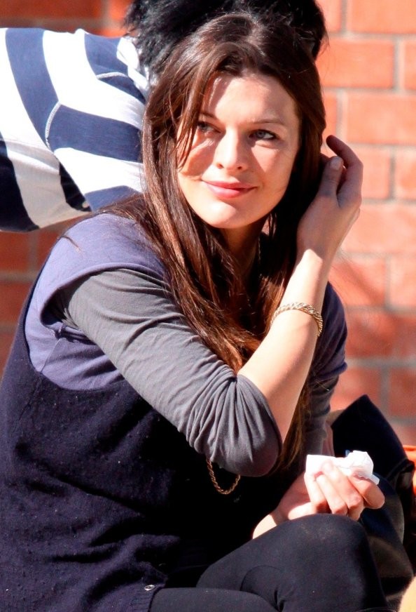 Milla Jovovich Fotoğrafı