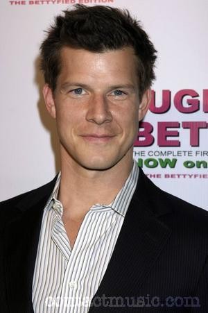 Eric Mabius Fotoğrafı