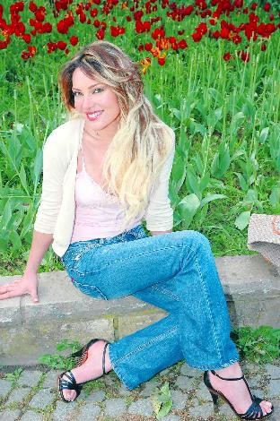 Sema Öztürk Fotoğrafı