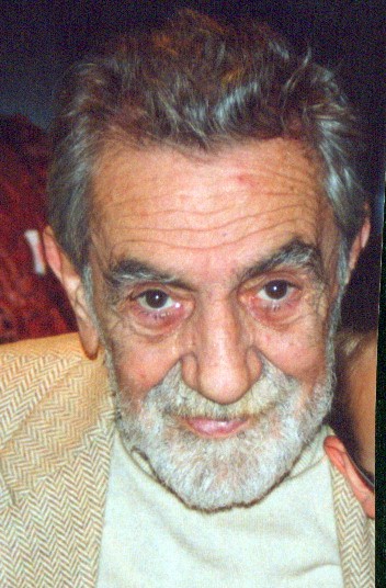 Aydemir Akbaş fotoğrafı