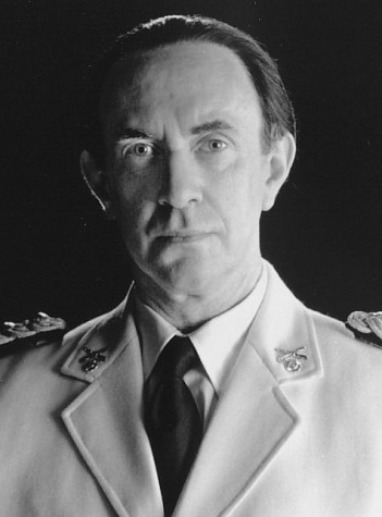 Jonathan Pryce Fotoğrafı