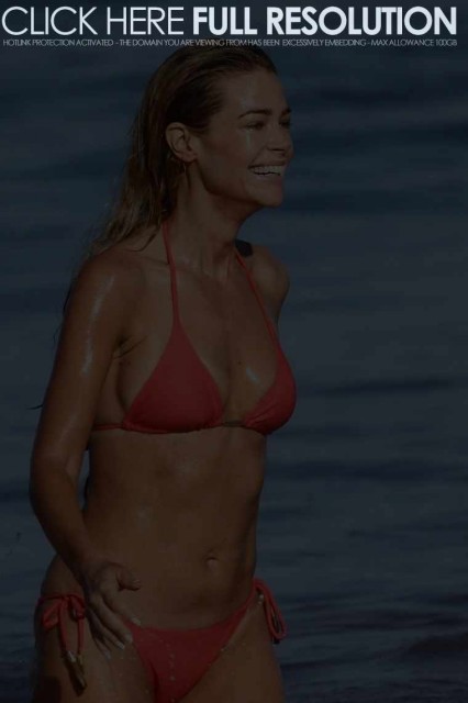 Denise Richards Fotoğrafı