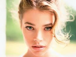 Denise Richards Fotoğrafı