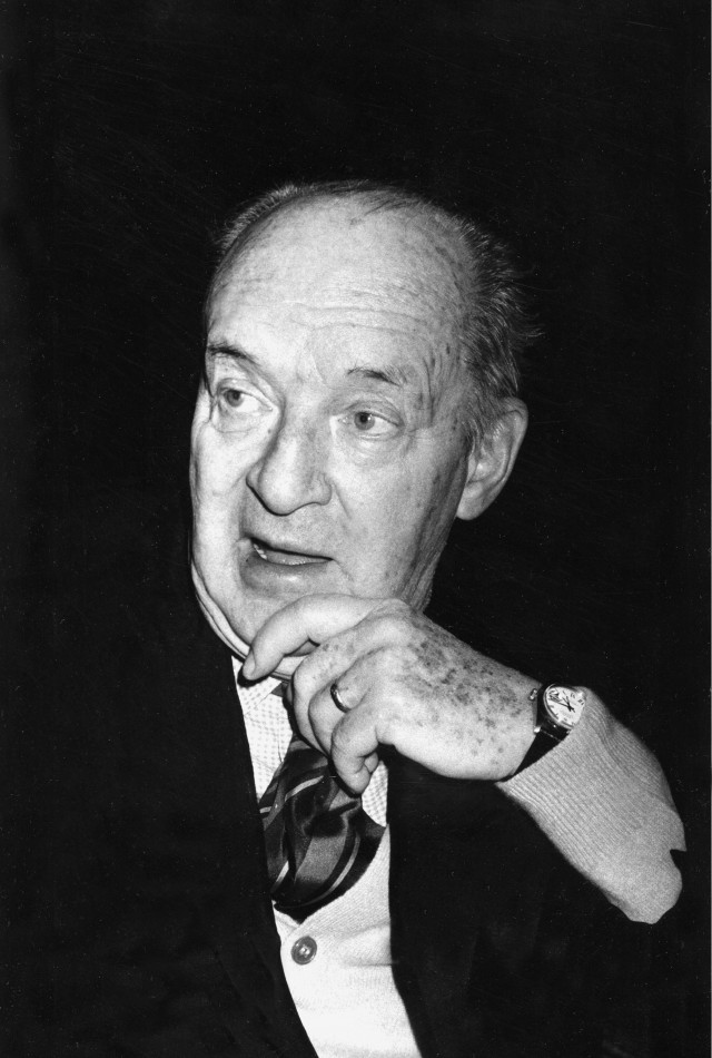 Vladimir Nabokov fotoğrafı