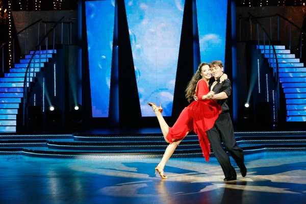 Azra Akın fotoğrafı