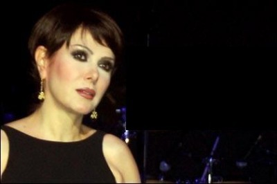 Zuhal Olcay fotoğrafı