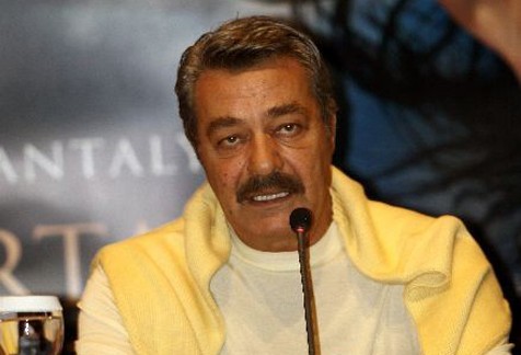 Kadir İnanır Fotoğrafı