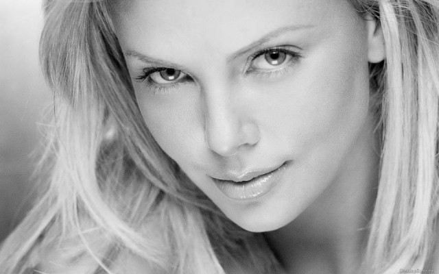 Charlize Theron Fotoğrafı