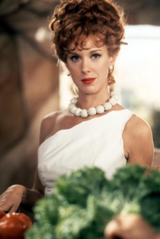 Elizabeth Perkins Fotoğrafı