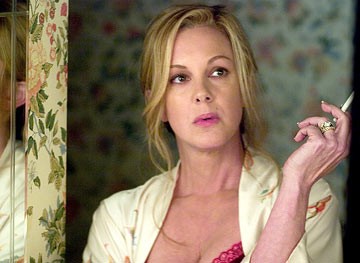 Elizabeth Perkins Fotoğrafı