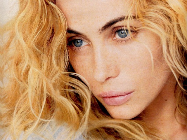 Emmanuelle Béart Fotoğrafı