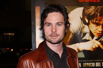 Henry Thomas fotoğrafı