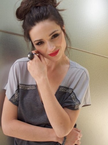 Crystal Reed Fotoğrafı