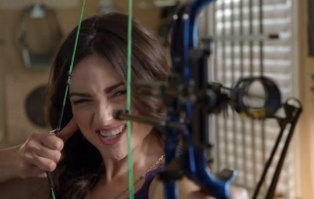 Crystal Reed Fotoğrafı