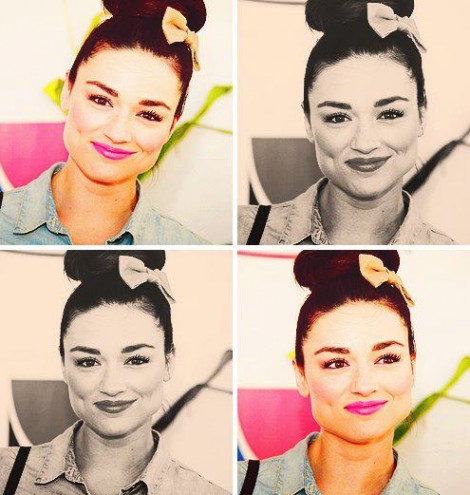Crystal Reed Fotoğrafı