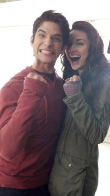 Crystal Reed Fotoğrafı