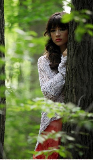 Crystal Reed Fotoğrafı