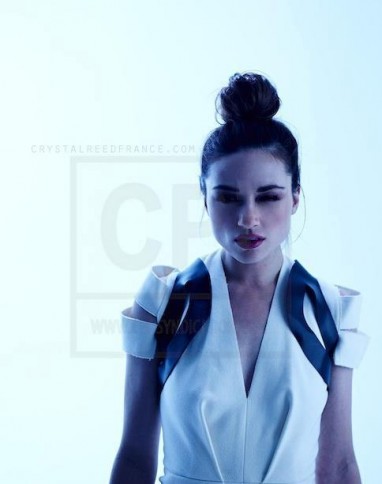 Crystal Reed Fotoğrafı