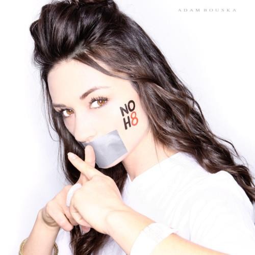 Crystal Reed Fotoğrafı