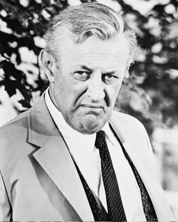 Lee J. Cobb fotoğrafı