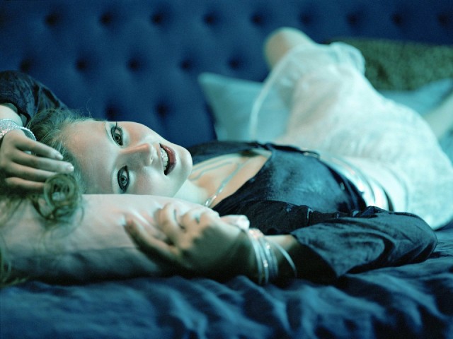 Katharine Isabelle fotoğrafı