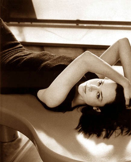 Frances O'Connor Fotoğrafı