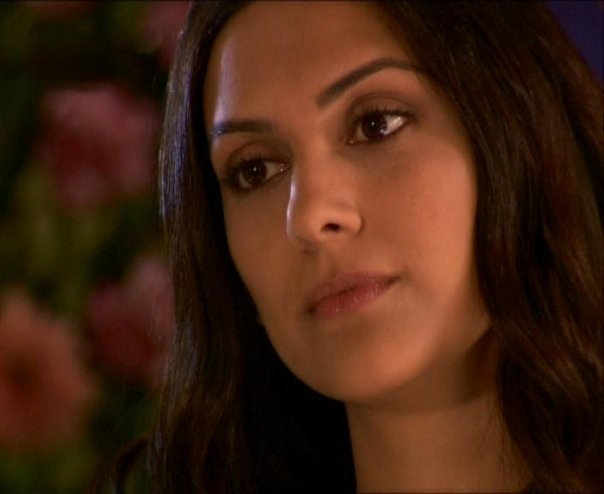 Bergüzar Korel fotoğrafı