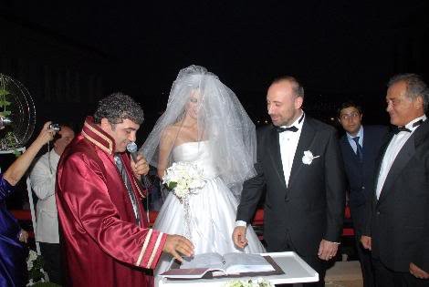 Bergüzar Korel Fotoğrafı