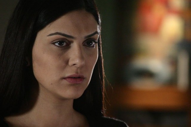 Bergüzar Korel Fotoğrafı