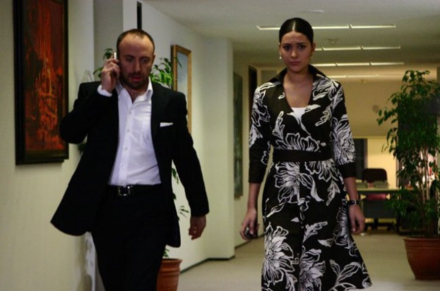 Bergüzar Korel Fotoğrafı