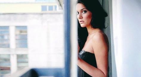 Bergüzar Korel Fotoğrafı