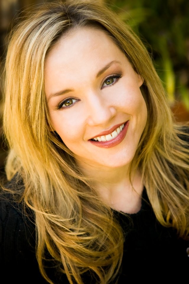 Julie Corgill fotoğrafı