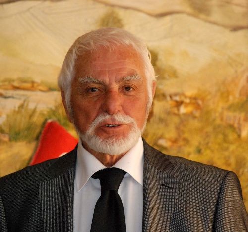 Semih Sergen fotoğrafı