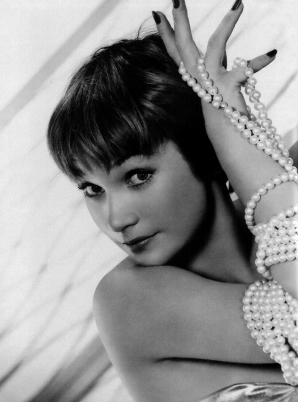 Shirley MacLaine fotoğrafı