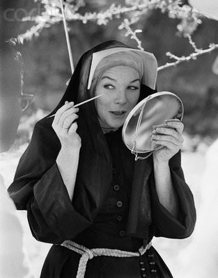 Shirley MacLaine fotoğrafı