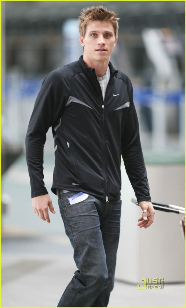 Garrett Hedlund Fotoğrafı