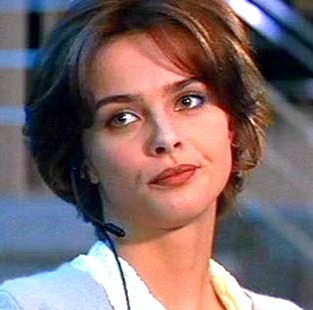 Izabella Scorupco Fotoğrafı